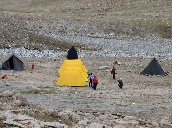 Tents setup for western tour groups walking around Kailash.